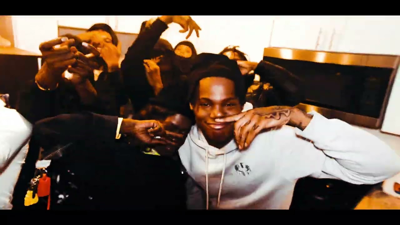 Money Reekk - “BOLD” (UnOfficialVideo) #LETMEGOOO SHOTBY @DIRECTEDBYFOUR
