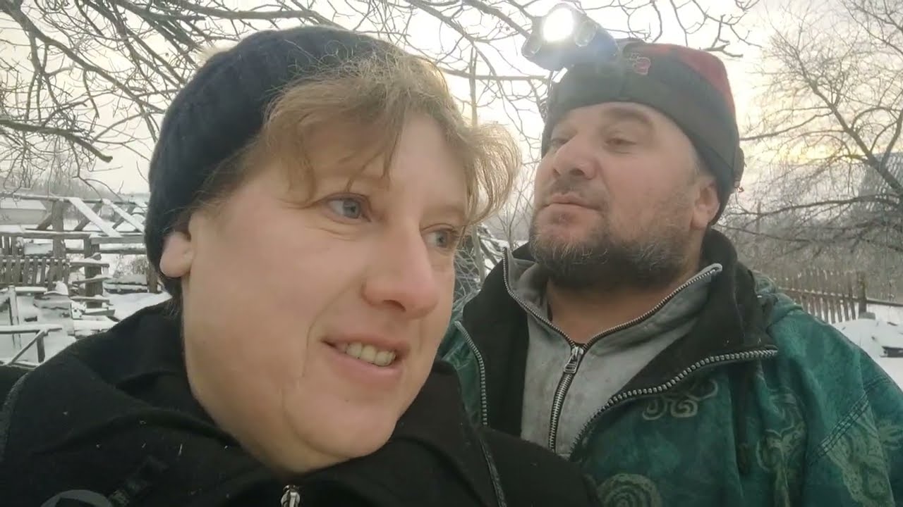 Цілий ранок щось гуде, Юрась слухає, почав одужувати, то вже у відео😅