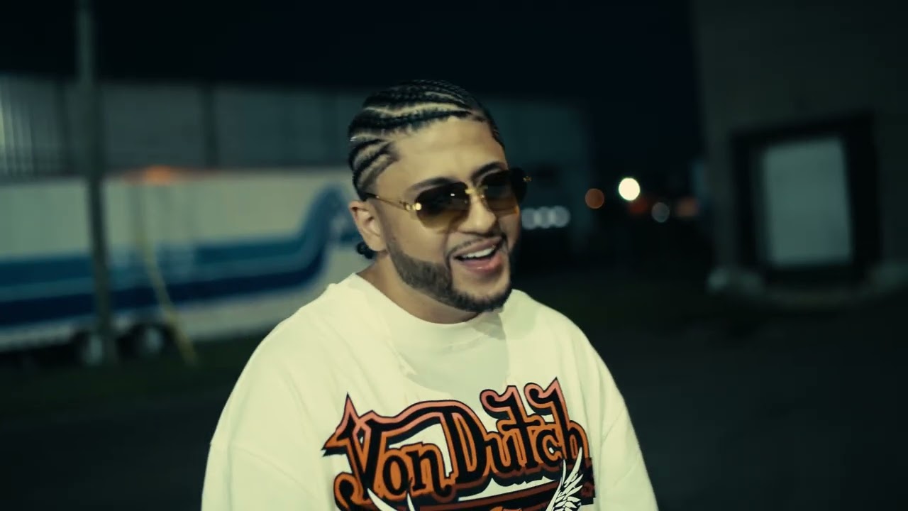 Carlitos Rossy X Xoni Produciendo - Solo Con La Luna