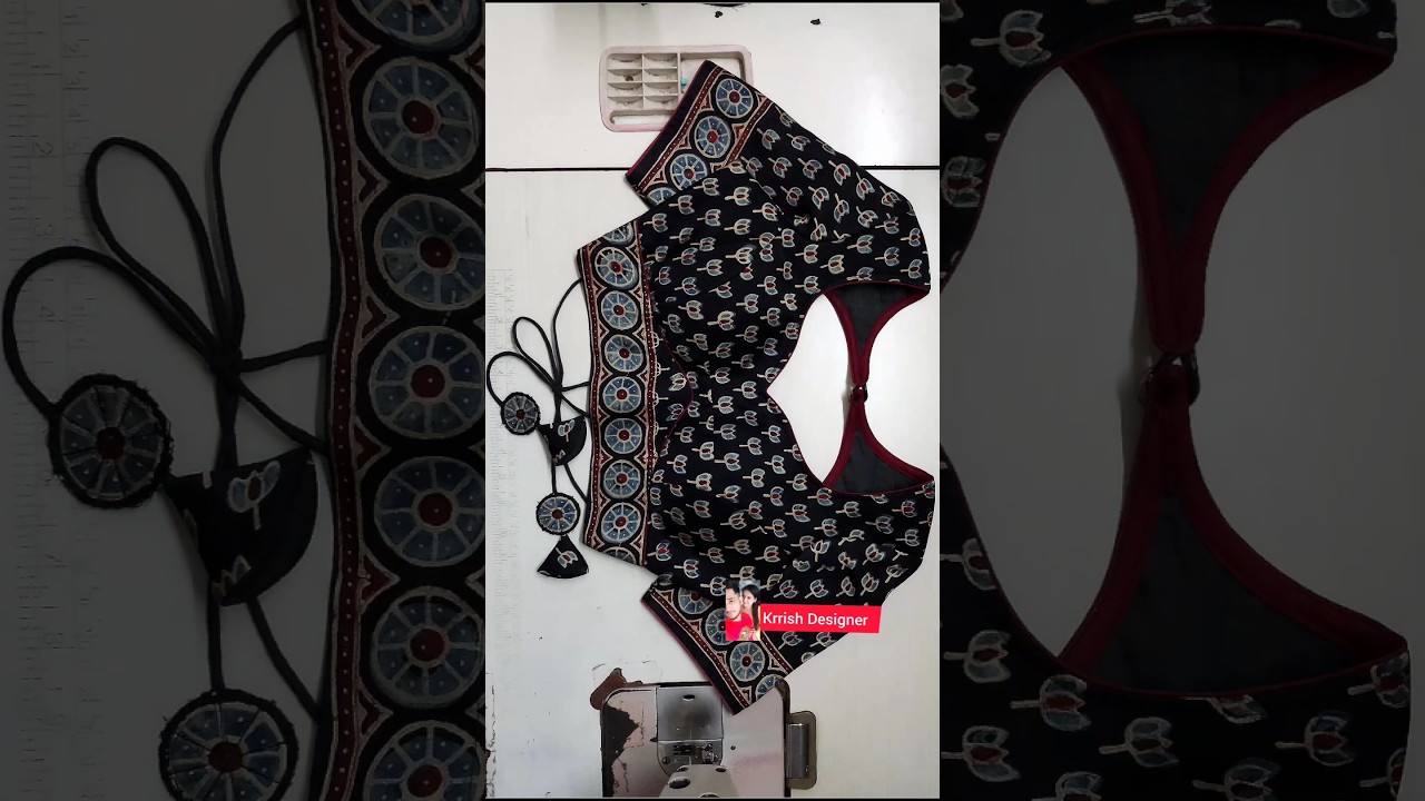 Ajrakh print Padded Blouse 🖤 #ytshort #blousedesign