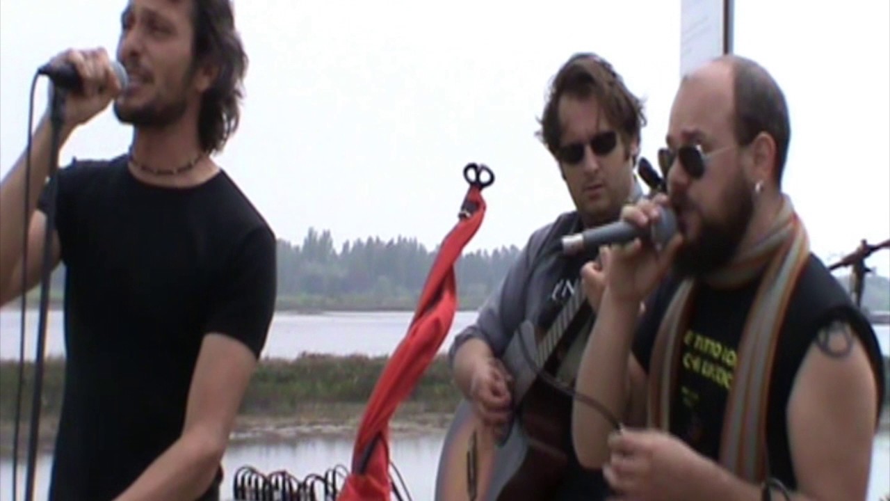 Radìs - RADICI (Isola degli Spinaroni 1 MAGGIO 2013)