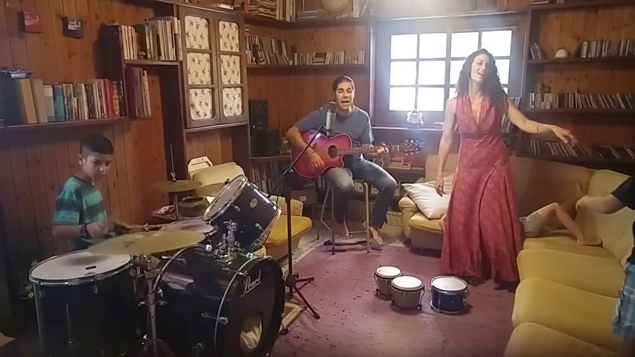 משפחת אפרת - קומי צאי