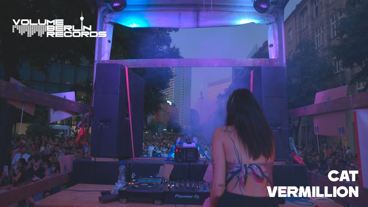 Cat Vermillion @ Zug Der Liebe 31.08.2024 | Volume Berlin Records Truck