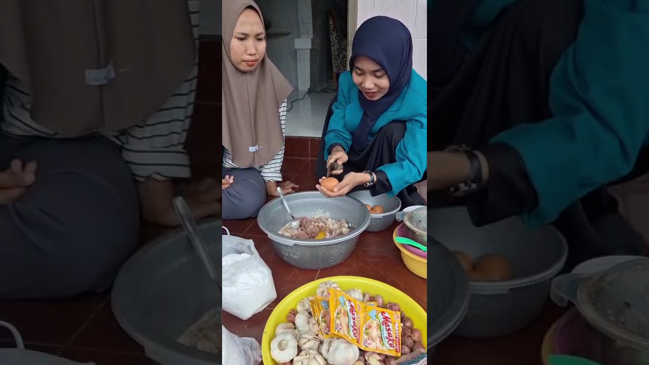 KSM , pelatihan mengolah ikan menjadi makanan khas bawean (pentol&koncok) 