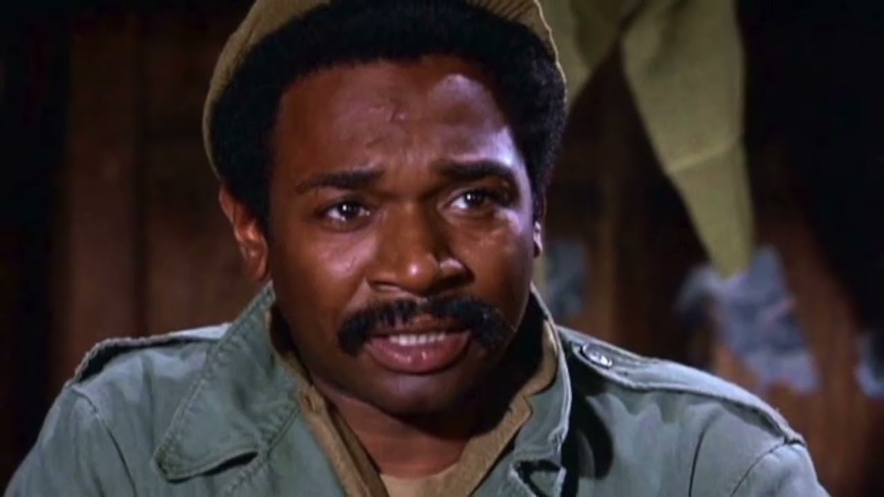 Hogan's Heroes ...  hoe ganzz he rows...