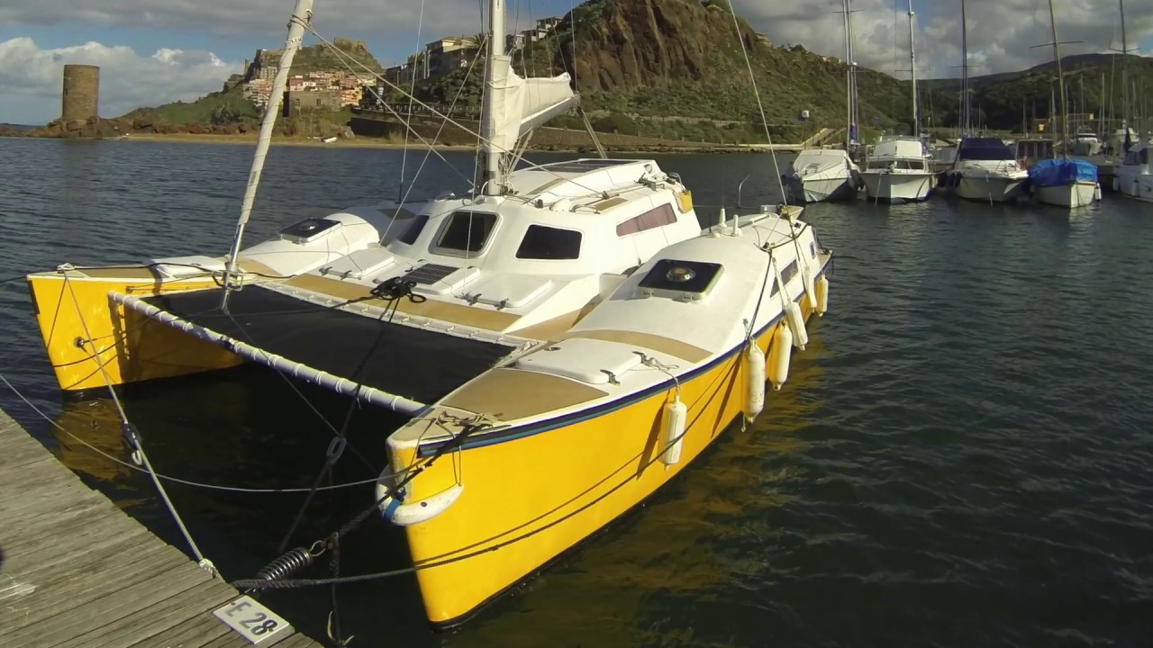 Sardegna Castelsardo il porto.