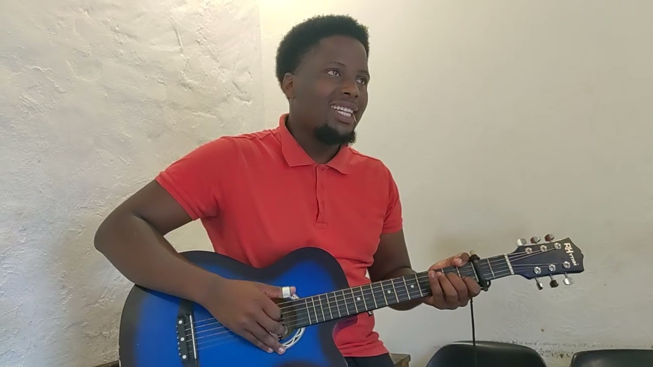 Uhlalalimile singing maskandi 