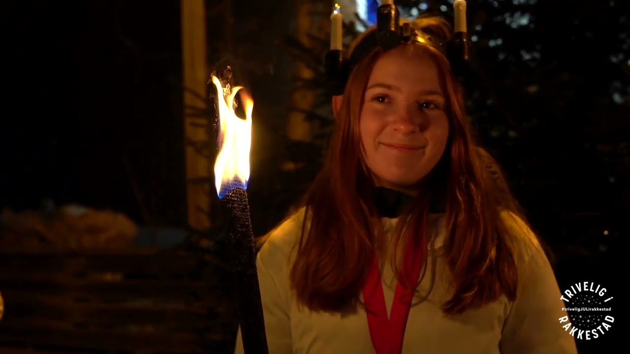 JULESTEMNING I RAKKESTAD