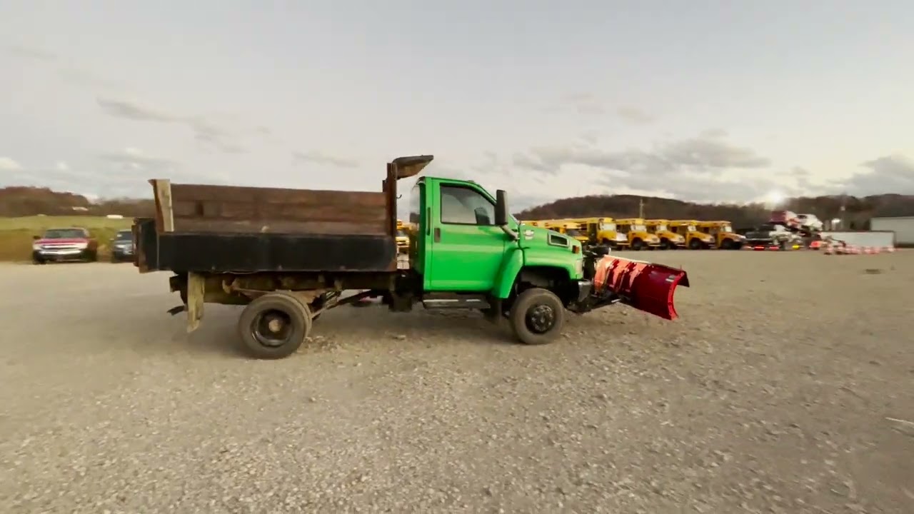 2005 GMC Topkick C4500 with Plow Titled