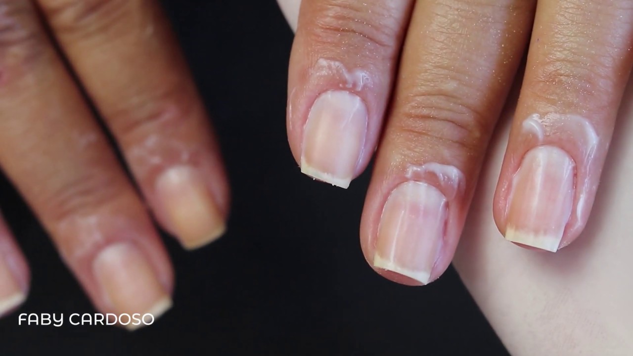 Como preparar unhas para o atendimento - Faby Cardoso