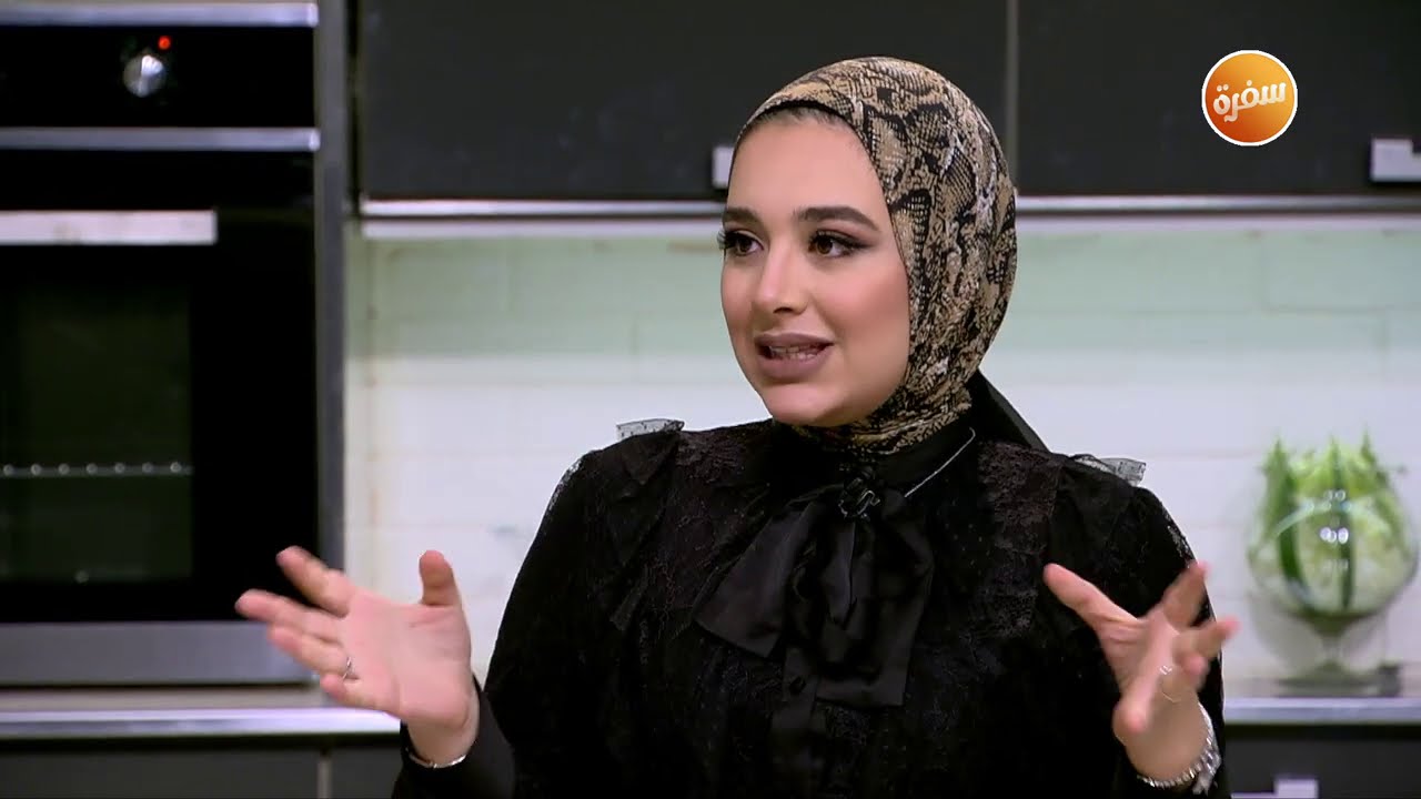 طرق الوقاية من حساسية الكمامة على الوجه مع الصيدلانية نهال كمال | هي وبس