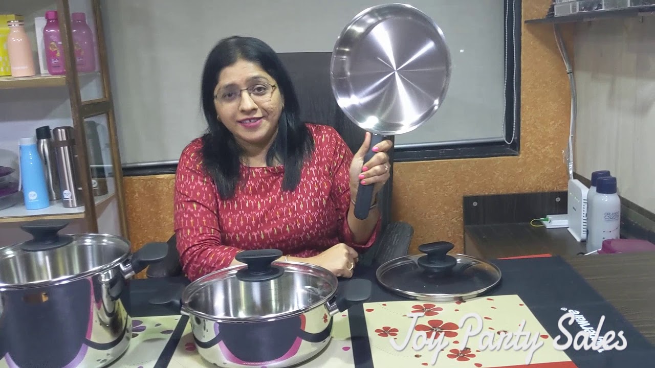 Tupperware Universal steel cookware
