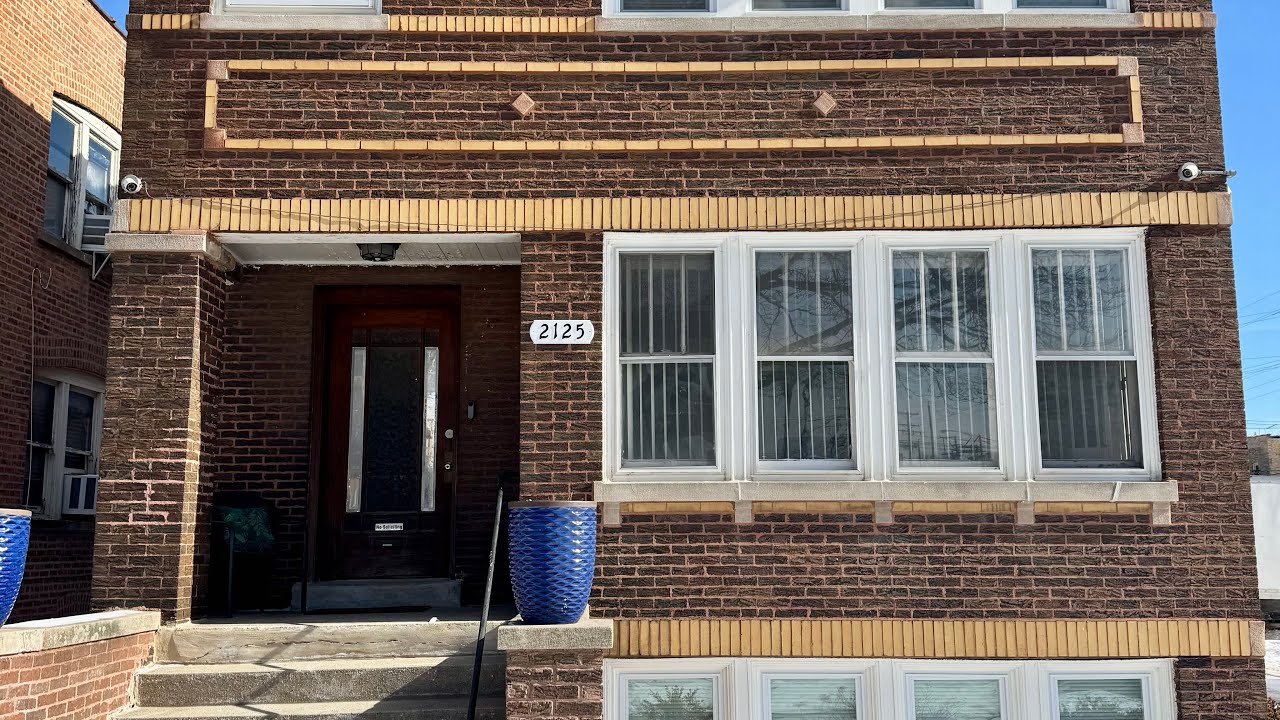 Berwyn, IL Rental Walkthrough (Brick Two-Flat)