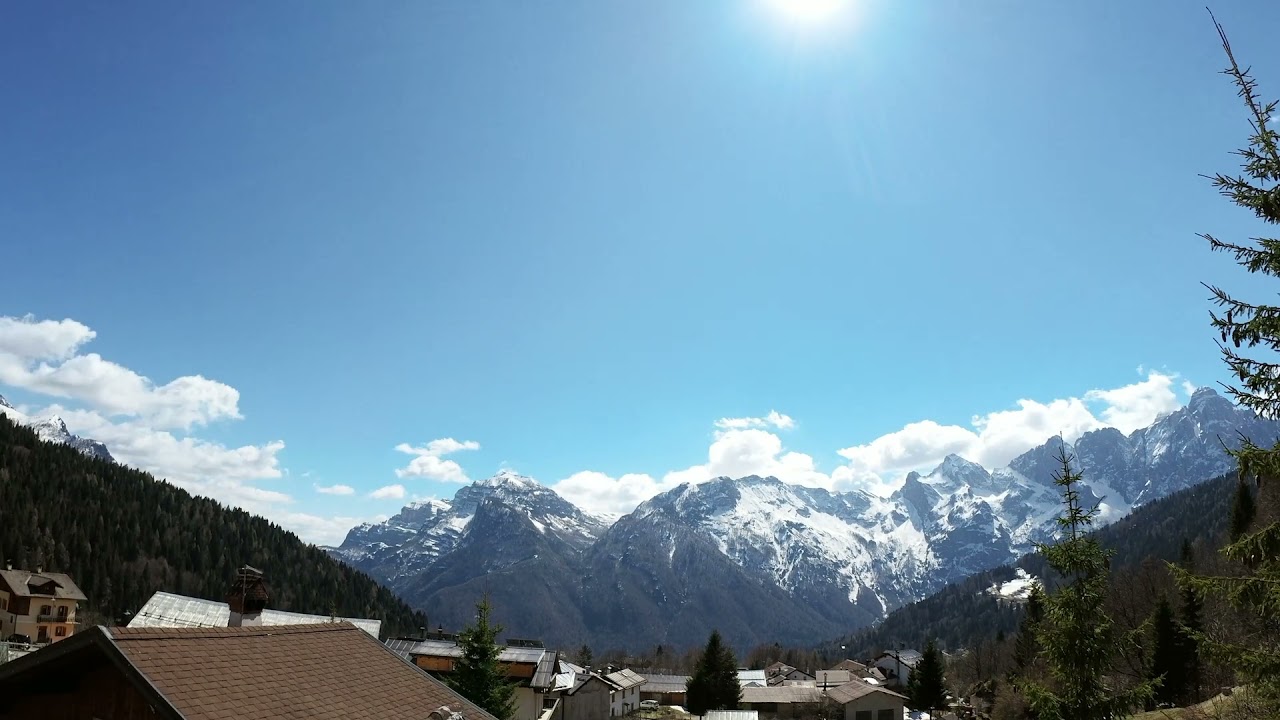 Time Lapse - Villa San Andrea (Gosaldo) 04/04/2021 (dalla mattina alla sera)