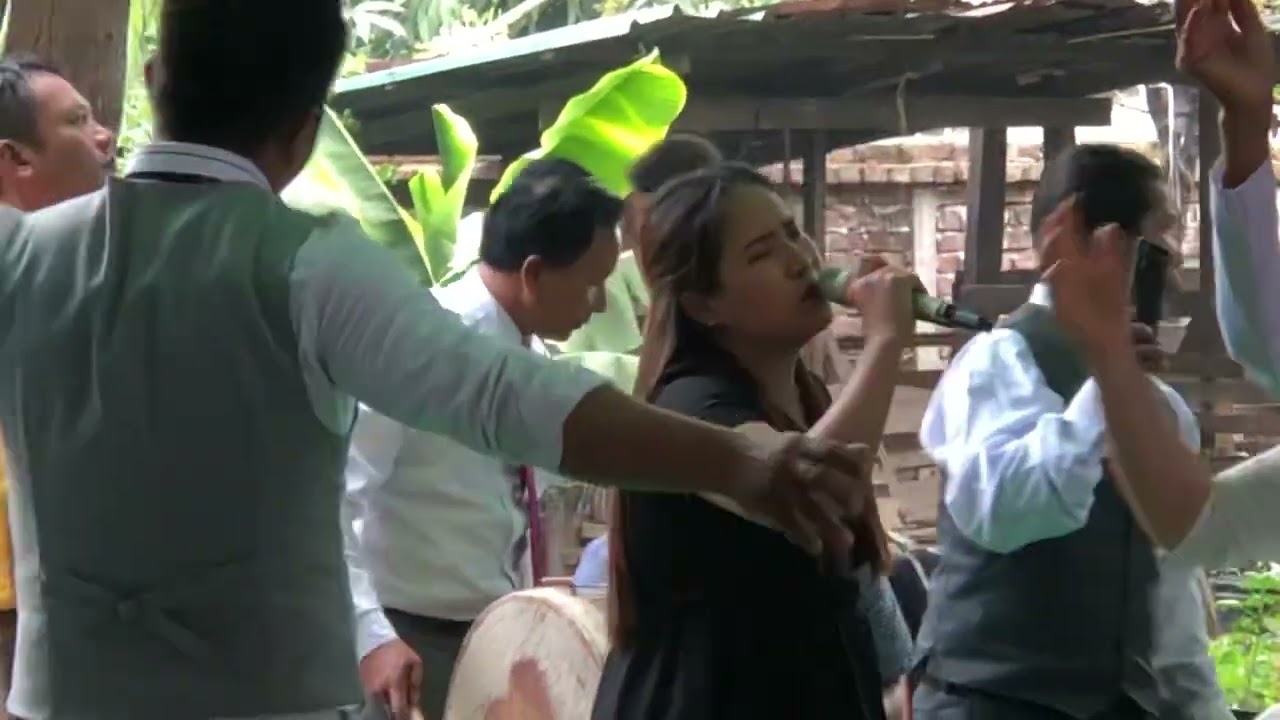 Khrih kan ngeih cún ll Naomi Par Tha Sung