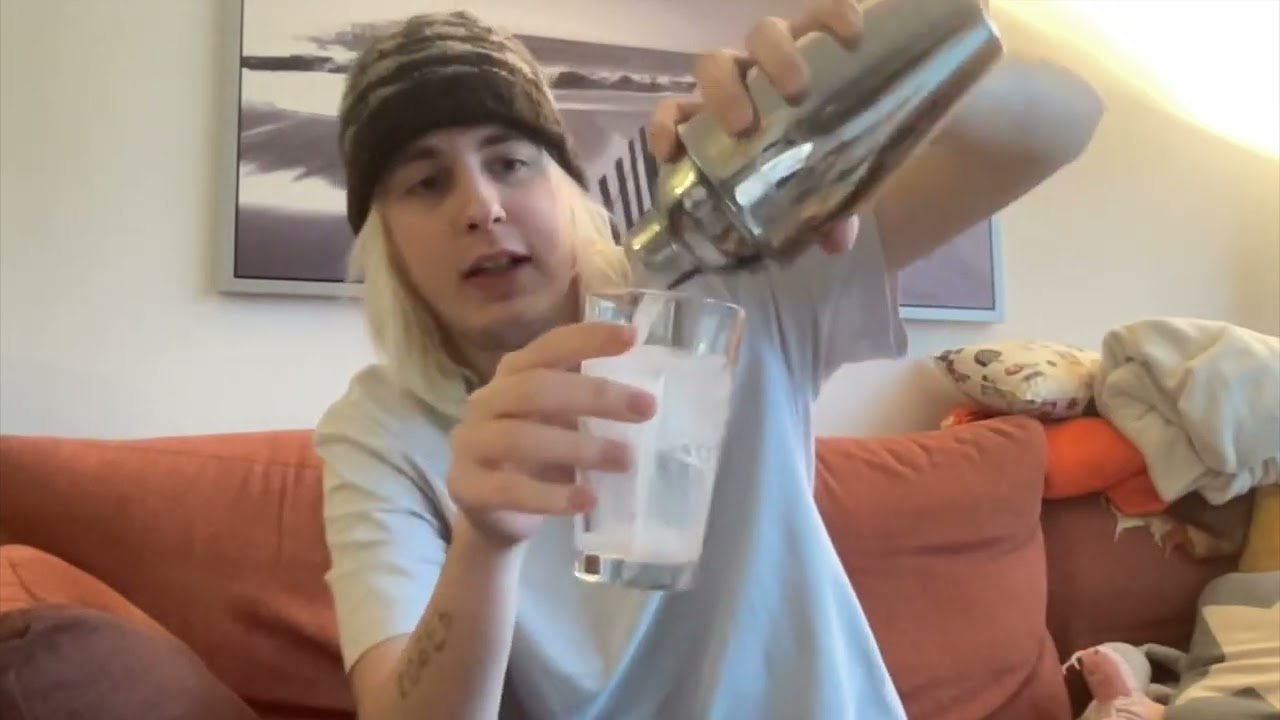 cocktails mit ian 19: barcardi razz