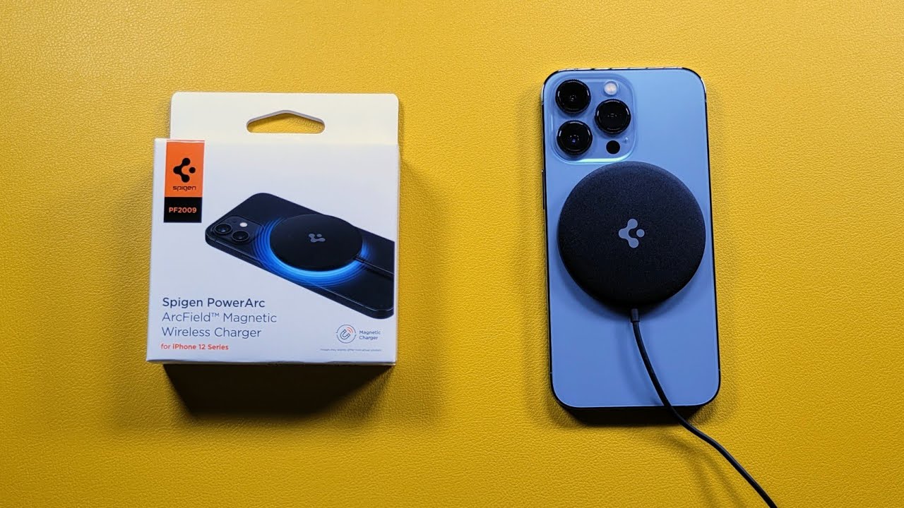 Spigen ArcField Charger Unboxing and Review
