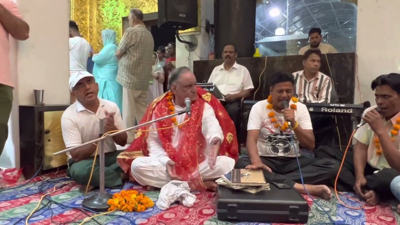 Bhawna to chal k tu aa maa dukh saree tenu dasne. By raj kumar sehgal ji. Jai maa tripurmalini ji.
