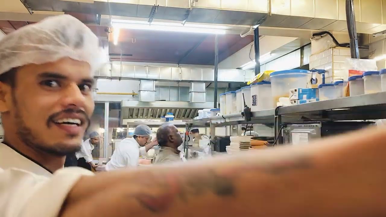 Hotel ka first vlog//hotel का पहला ब्लॉग 