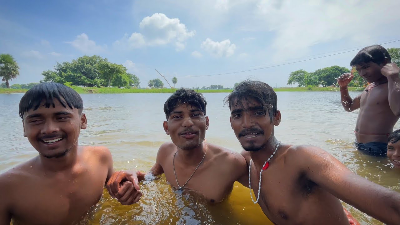 Aaj Hm Apna Gao K Nadi 🏞️ Me Bahut Masti Kiyea Guy's 🙏😍#nikhilkuchbhivlogs 