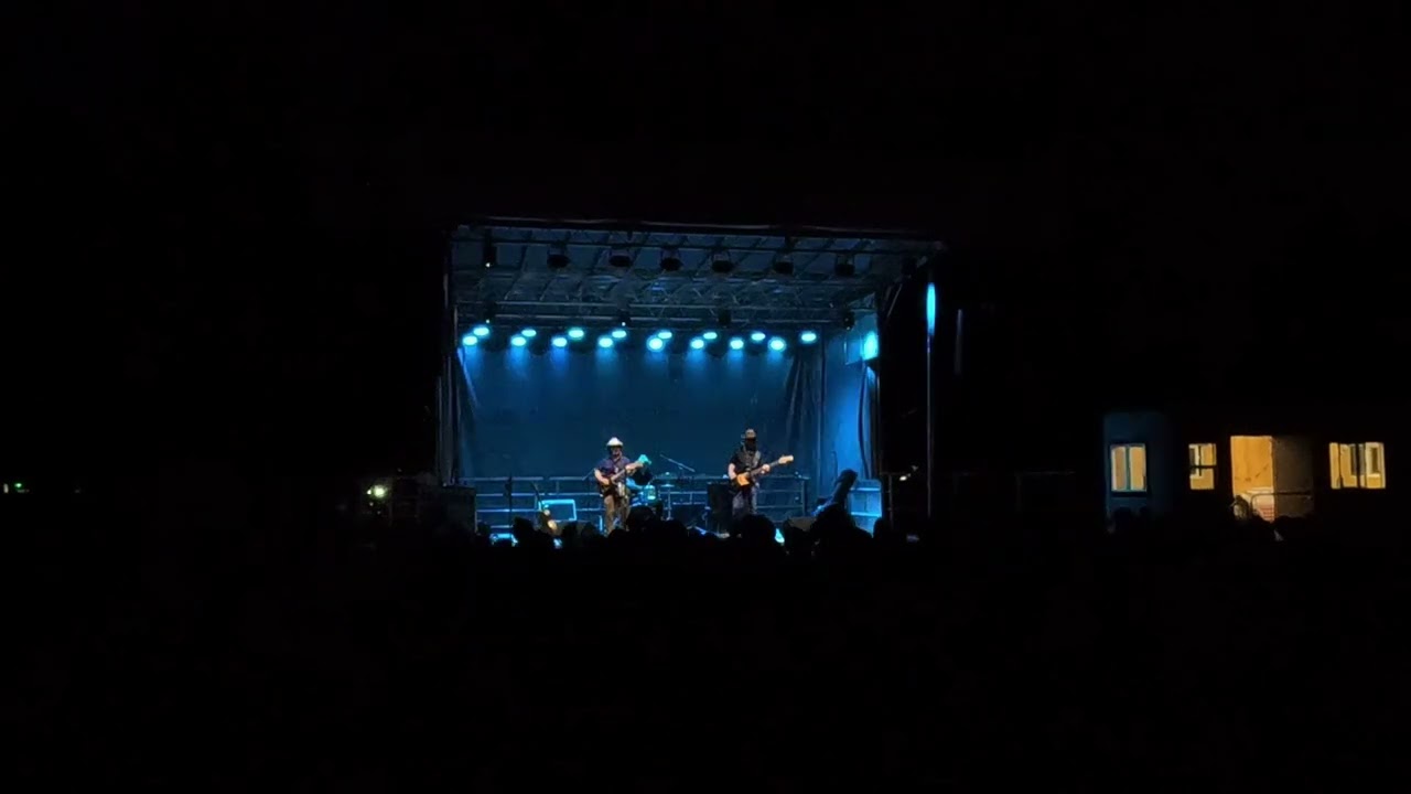 Bo DePeña LIVE in West Yellowstone, MT on July 4th - 