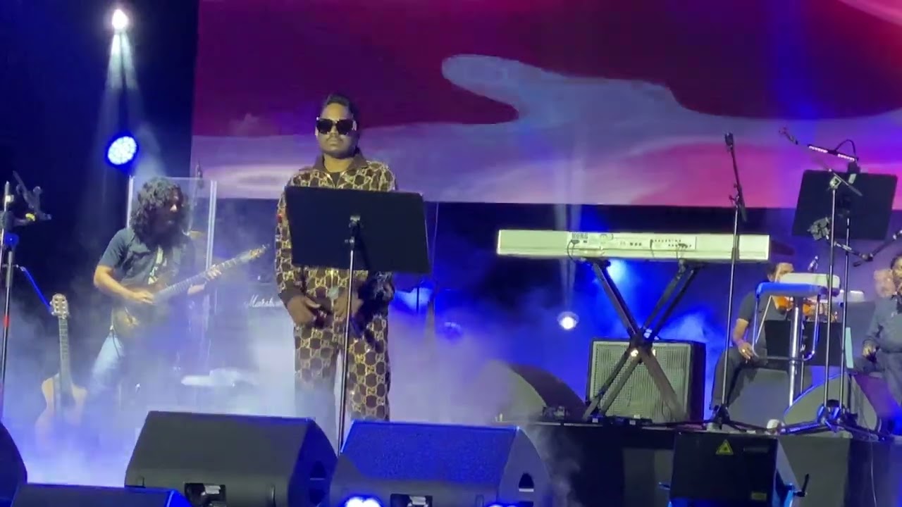 Kaatrukulle vaasam Yuvan Shankar Raja live concert @dubai Yuvan’s magical voice🥰
