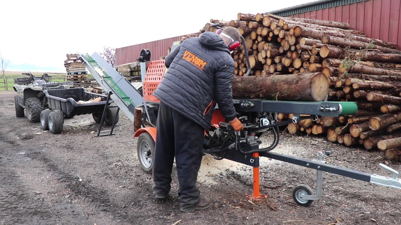 Rock Machinery dominator firewood processor VR12T & VR20T in action