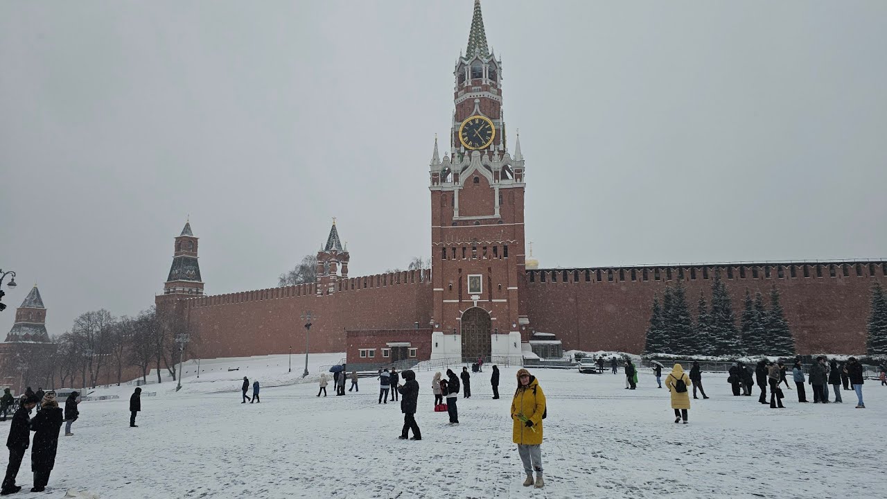 #561.Москва.Наконец то выбрались на Красную площадь.Вечный огонь.