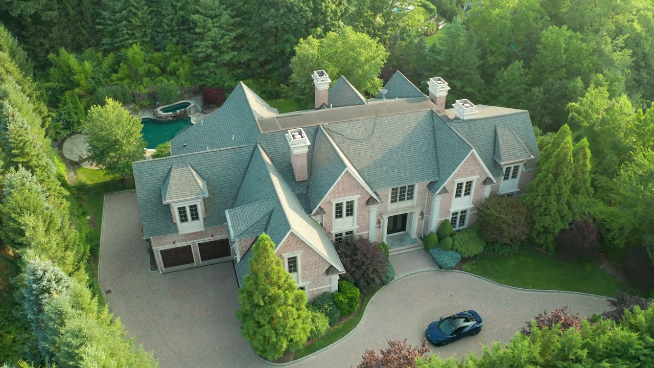 Tamcrest Estates Cresskill, NJ 07626 | Joshua M. Baris | Realtor | NJLux.com
