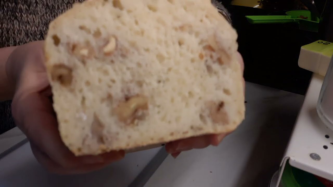 Pane con noci  senza lievitazione  #pane #lievitati #paneincassetta #paneenoci #paneveloceesemplice