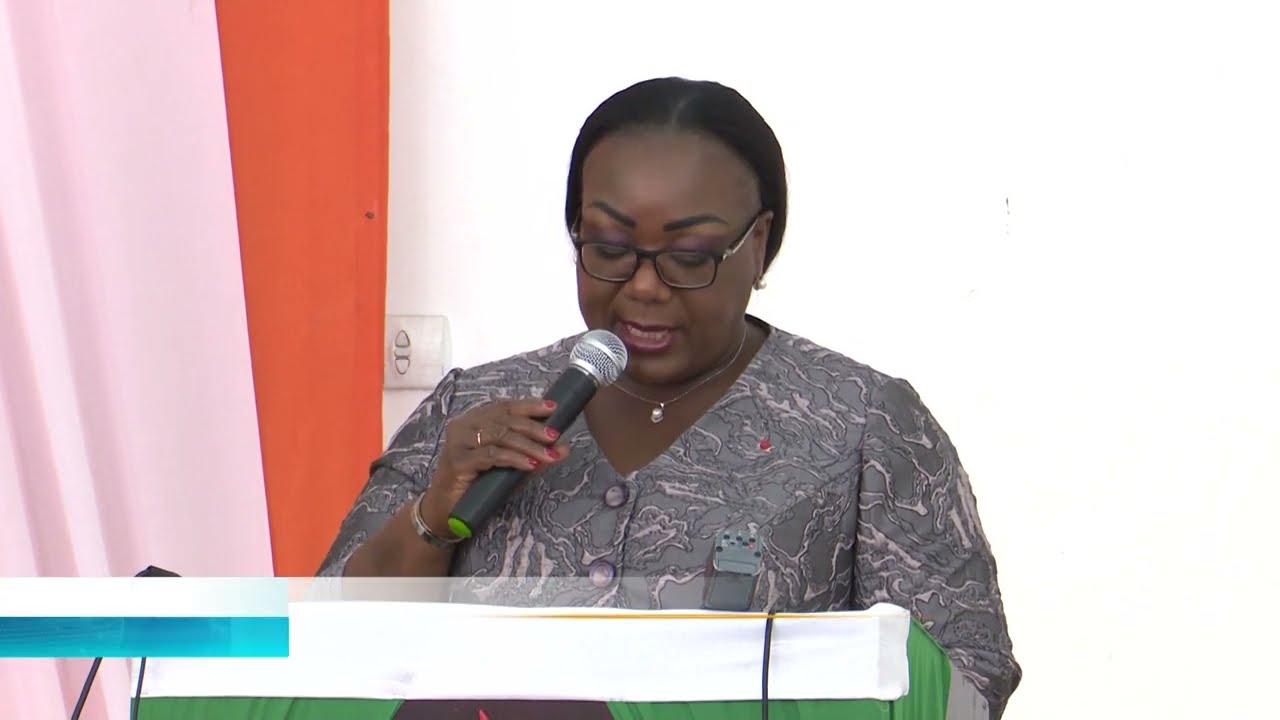 Fonction Publique / Perspectives 2022 : la ministre Anne Ouloto met en mission ses collaborateurs
