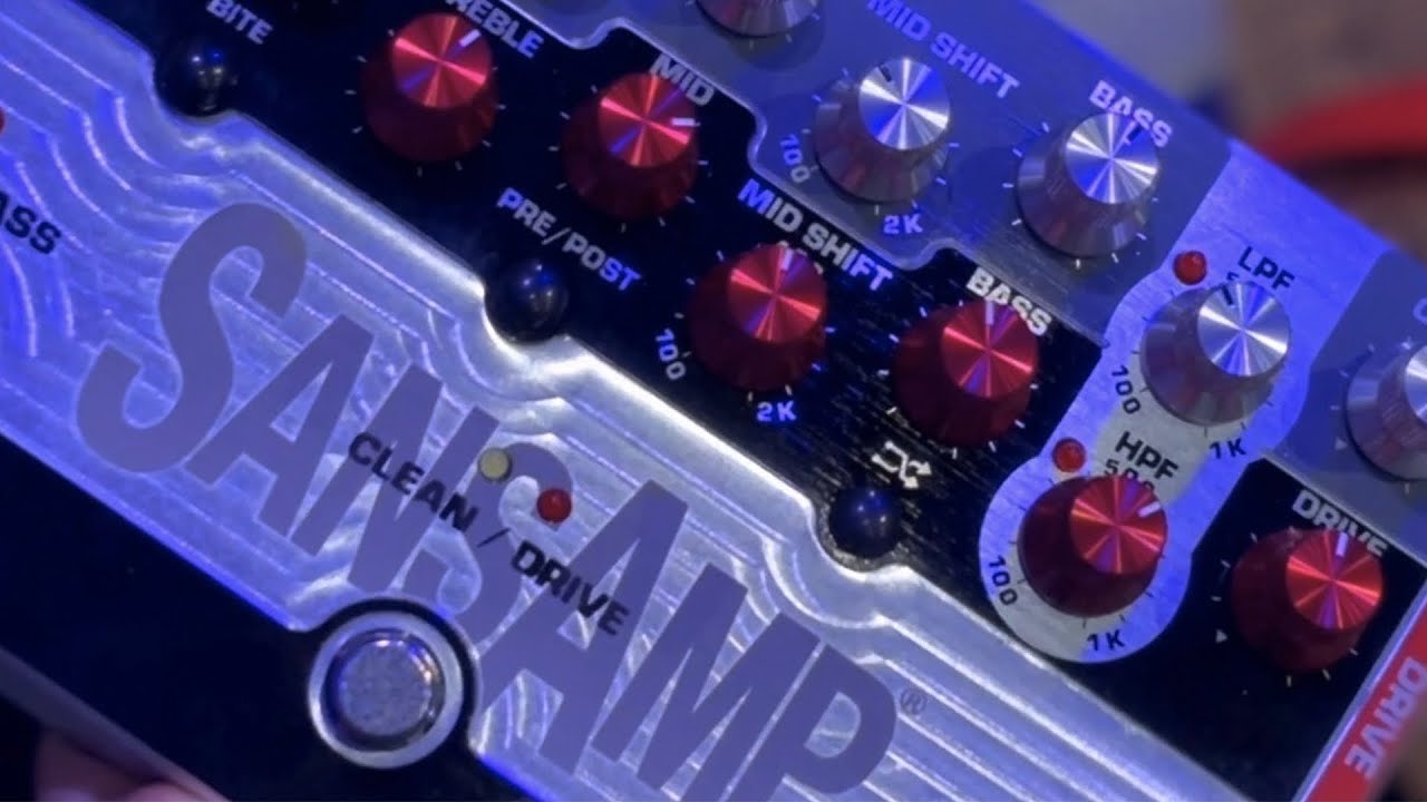 Tech21 Sans Amp XB Driver | Coltellino svizzero per bassisti