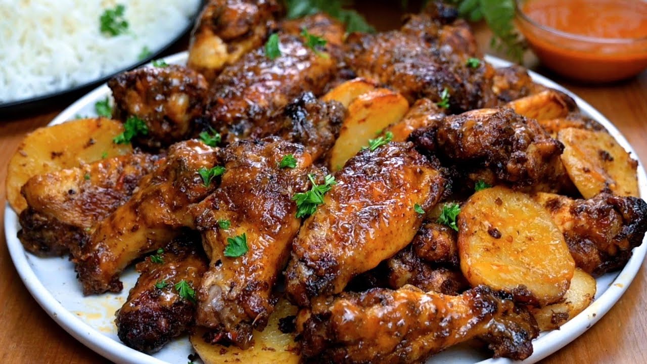 Рецепт куриных крылышек в соусе Пери Пери с жареным картофелем!