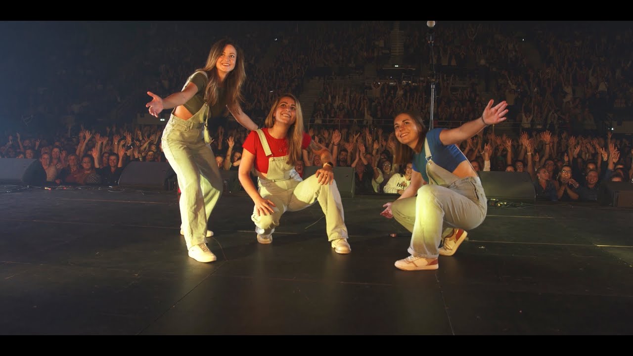 SUPERNANAS | Première partie de Back to Basic 2000 - Arkéa Arena Bordeaux