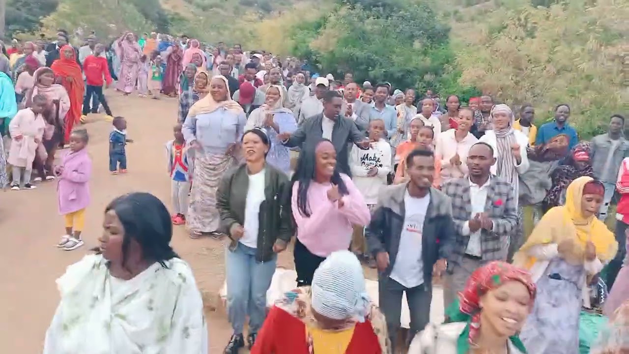 Powerful Worship Time Oromo Gospel song #Ittii_na_tuxee