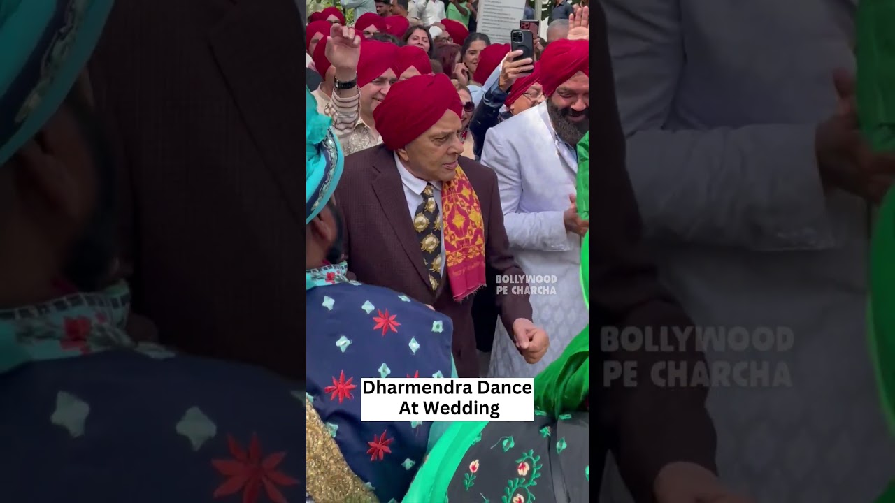 #Dharmendra Dance With Son #bobbydeol  At #karandeol Wedding #shorts