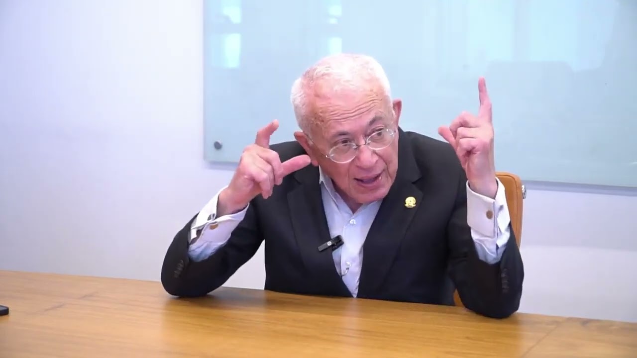AULA 03: A Economia do Conhecimento Para Muitos | Mangabeira Unger