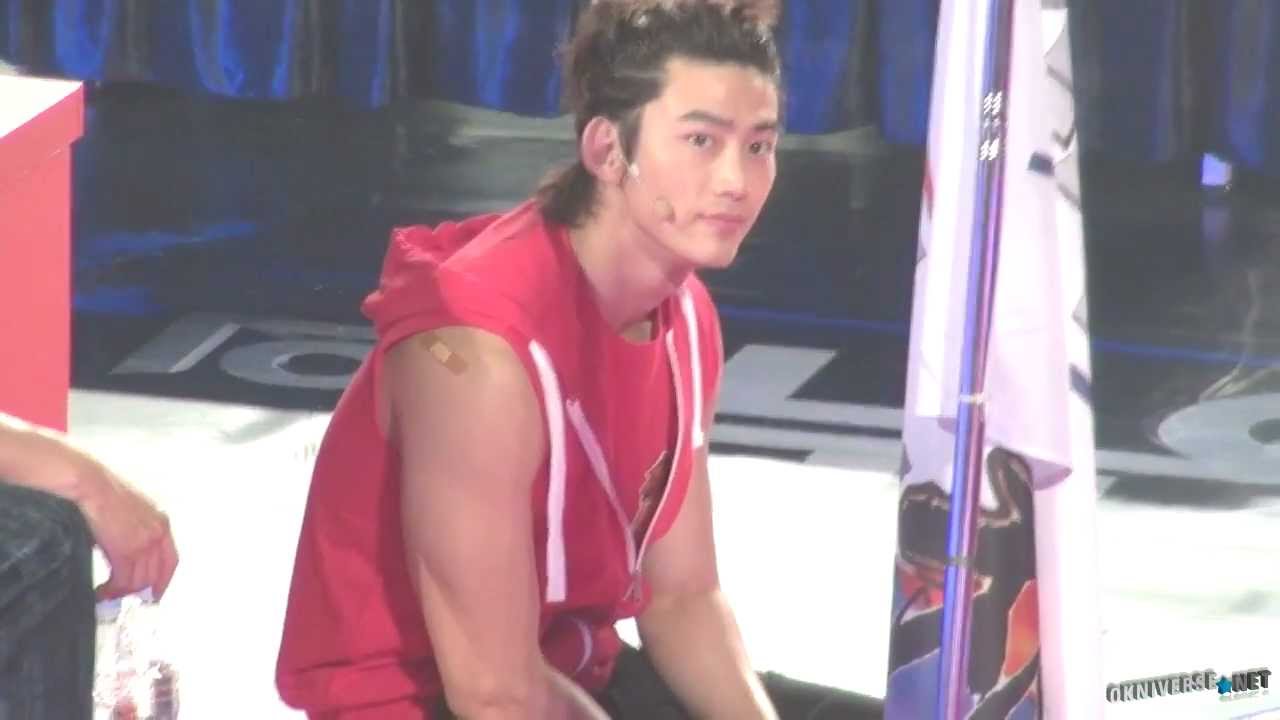 [FANCAM] 120508 승부의신 - Happy time with fans~ 2PM TAECYEON (택연 テギョン)