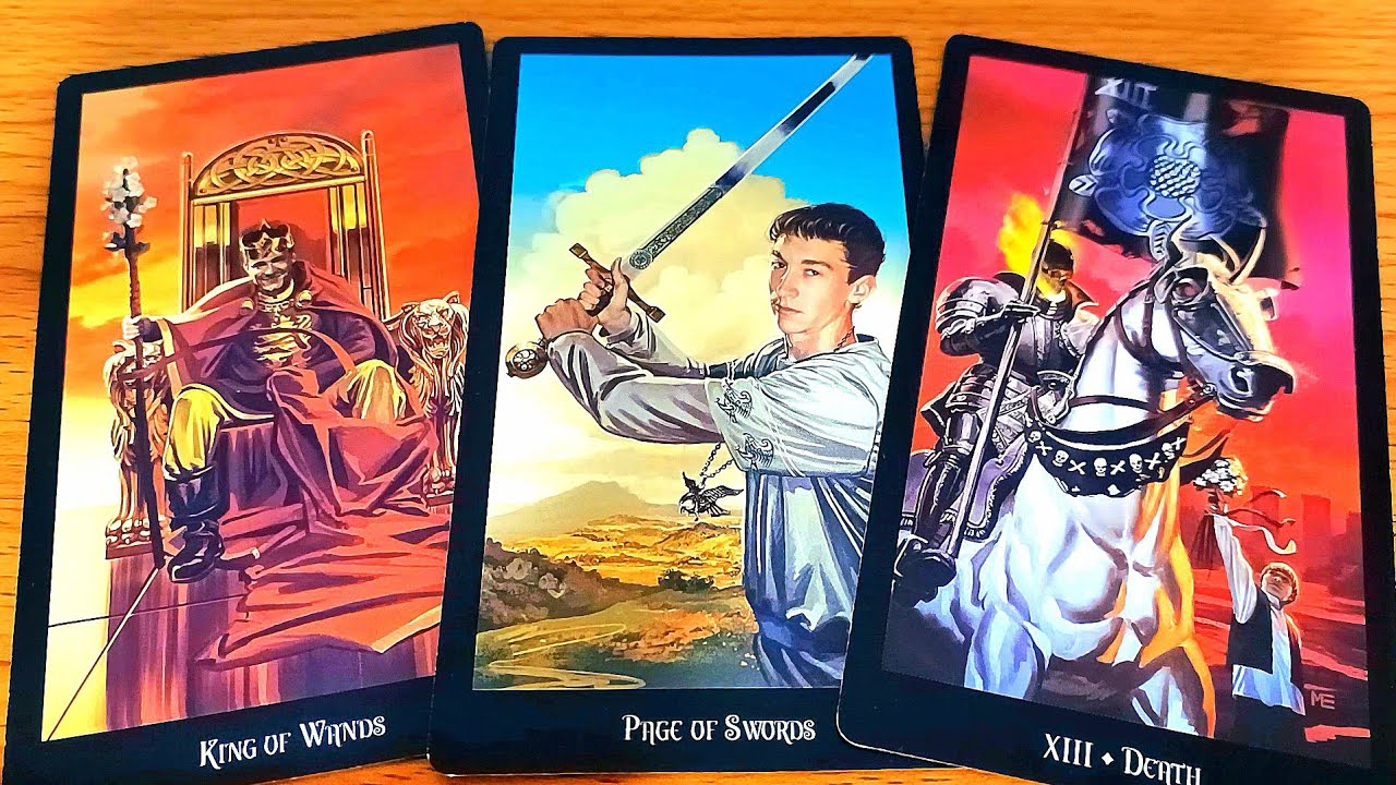 AI ĐANG GHEN, AI ĐANG GANH TỊ / TAROT READING