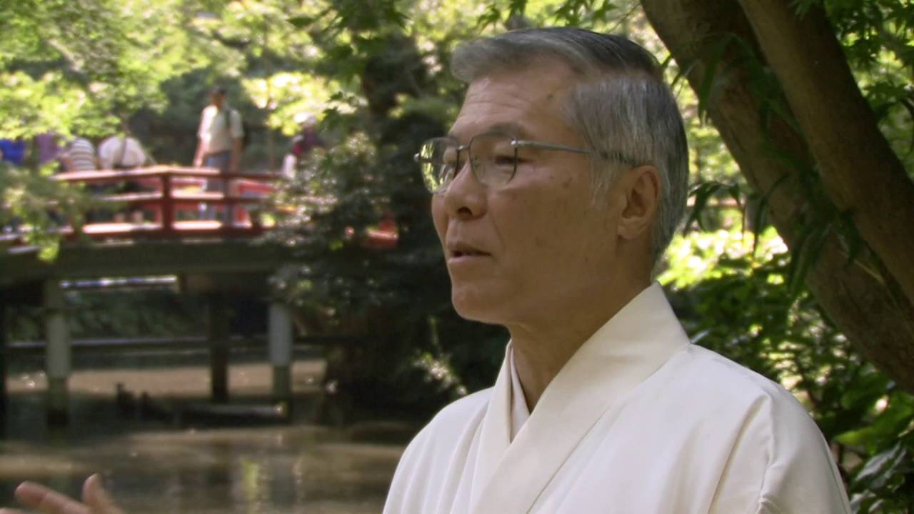 Rencontres au Japon - Un prêtre Shinto