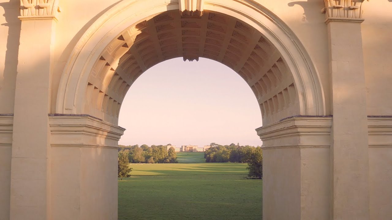 Stowe School - Extraordinary Days