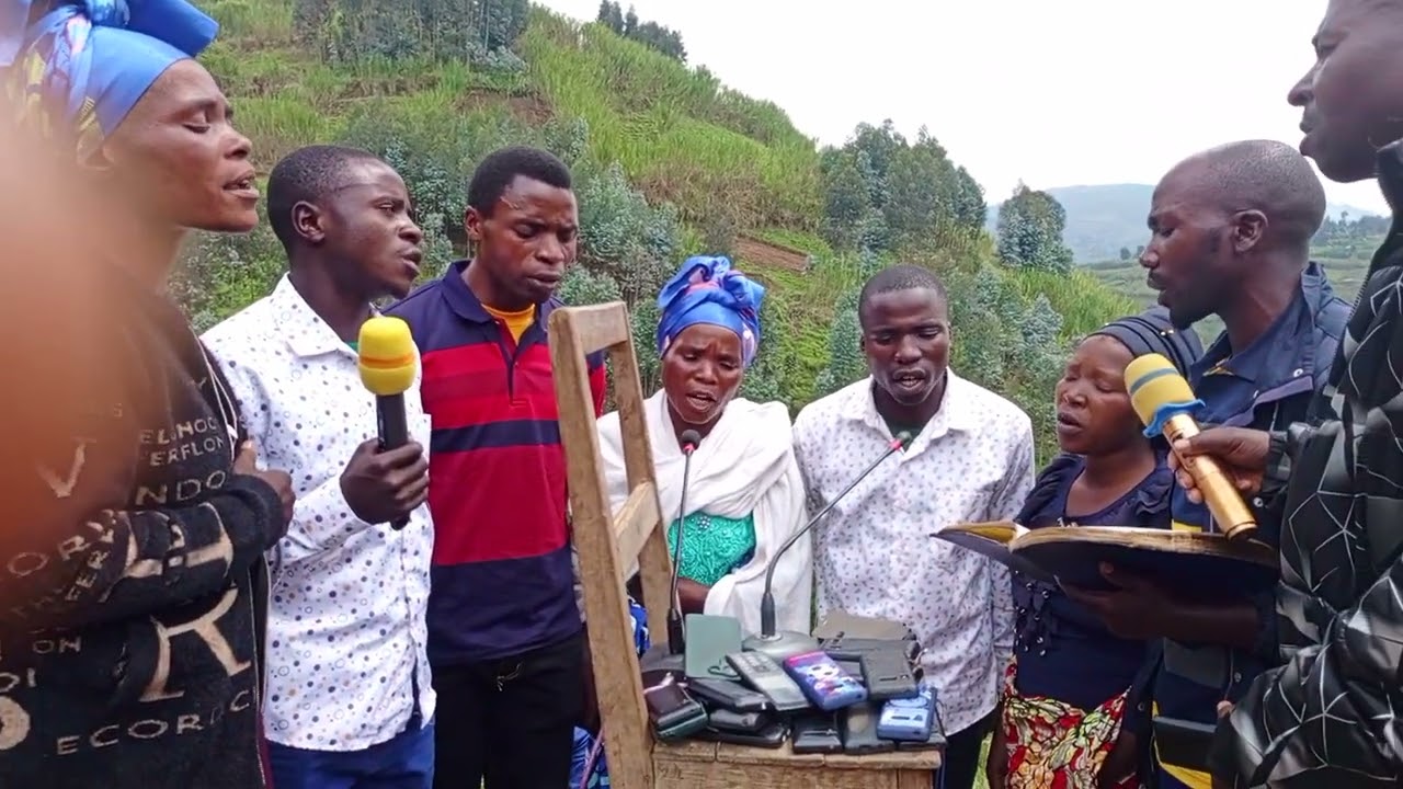 MBEGA INDIRIMBO WEEE NYUMVIRAPE ABARIBAFITE IMITUNGO BARASABIRIZA MUNZIRA BY ABARINZI BIRAMBO 