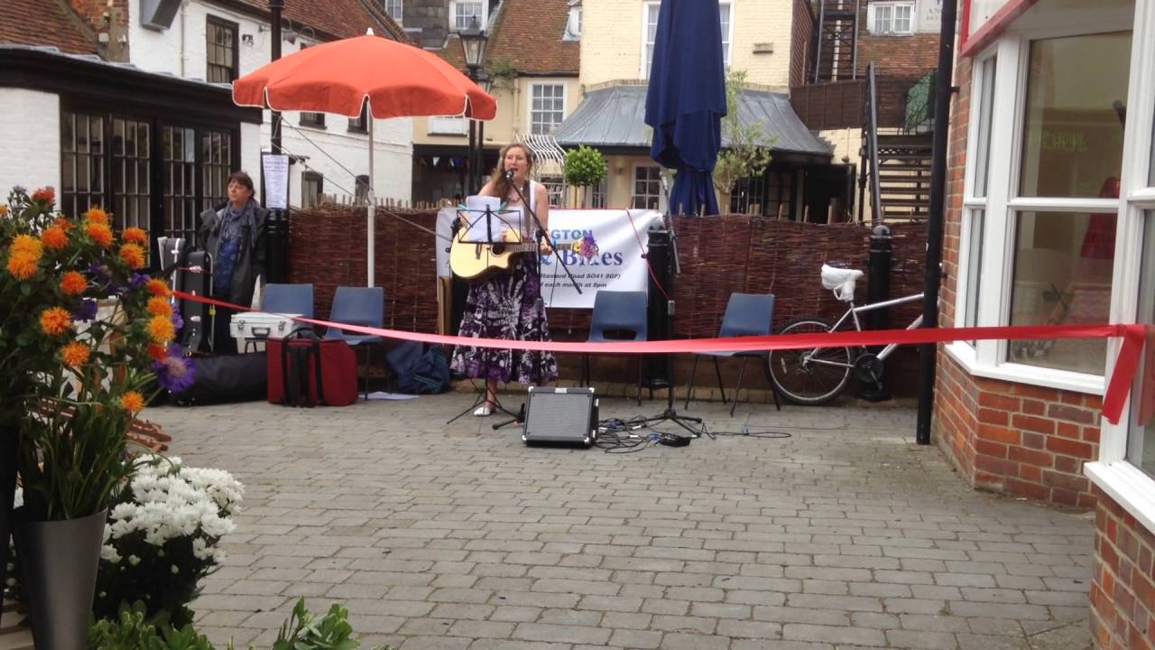 Amy Macdonald - Let's Start a Band (cover) - Lymington Arts Festival 2016 (live)
