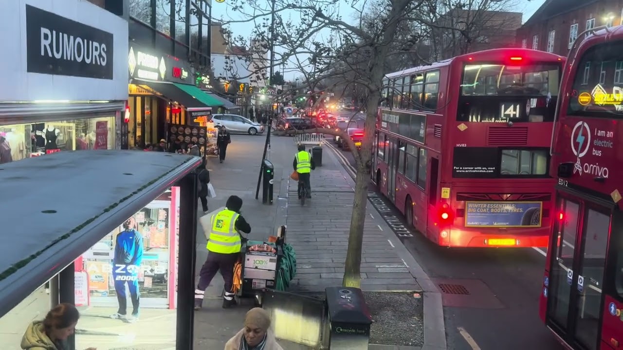 [FIRST DAY OF GAL/FAV MHV] GAL Evoseti route 123 [MHV15 BU16OYZ] Wood Green - Turnpike Lane 