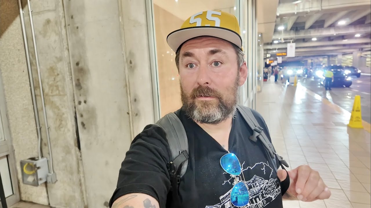 Im Ready To Go Home- Late Night Flight Experience Back To Florida / Ending My Two Week Birthday Trip