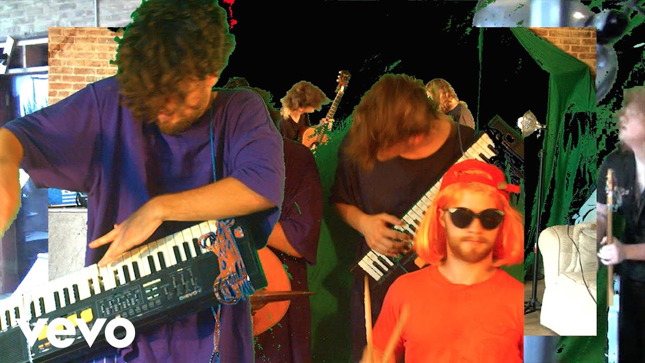 Sun Club - Worm City (Official Video)