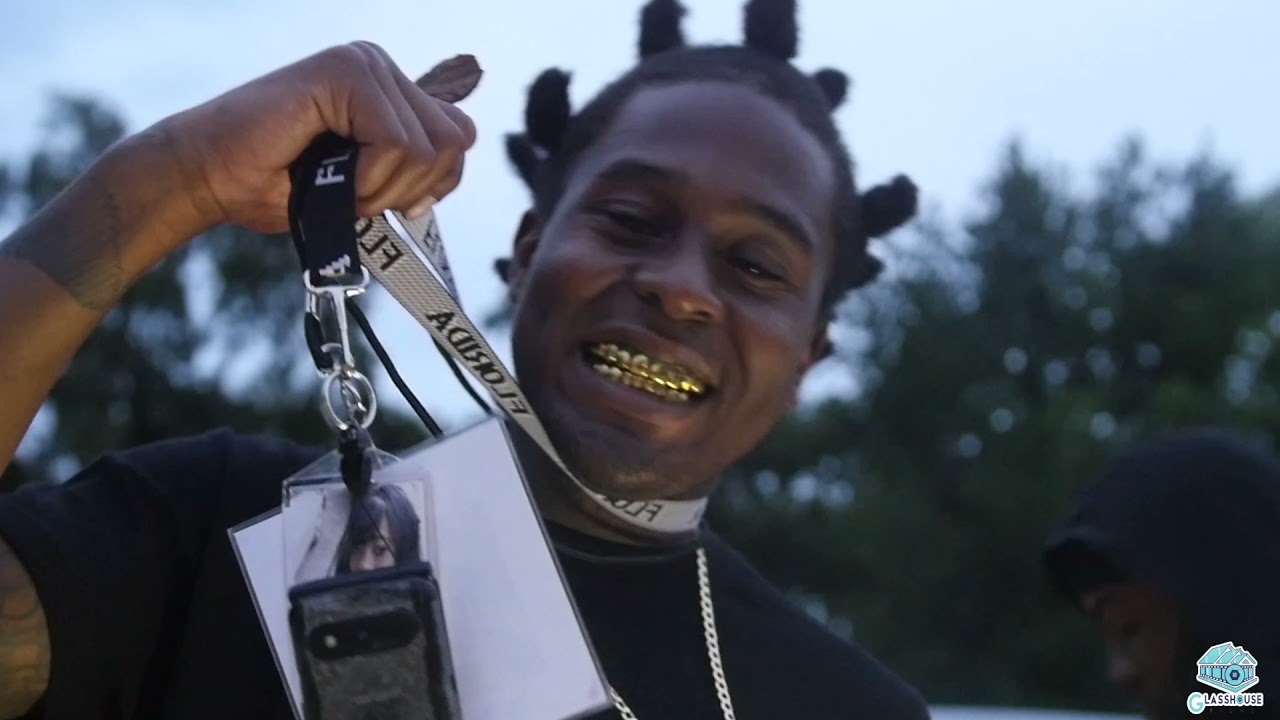 talkboy- talkboy remix ft hit em up rondo and yjb toby