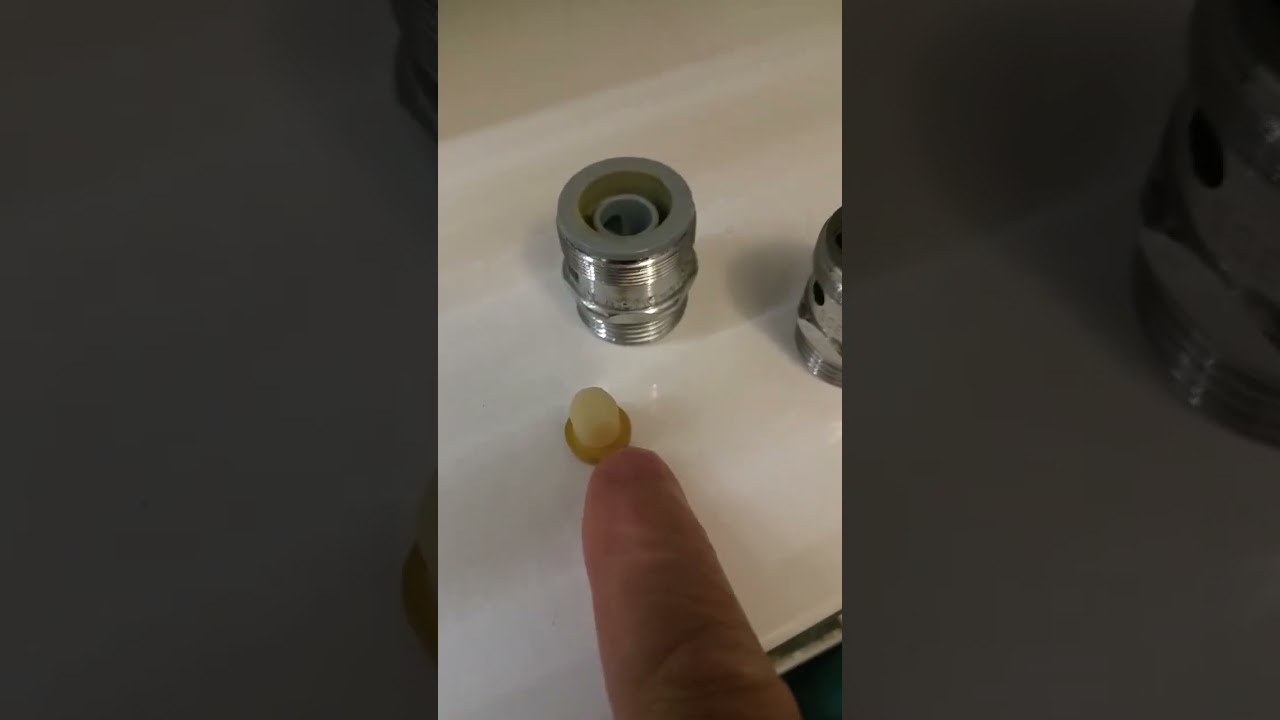 Mein Waschmaschinen anschlu&szlig; tropft..neuer Hahn???
