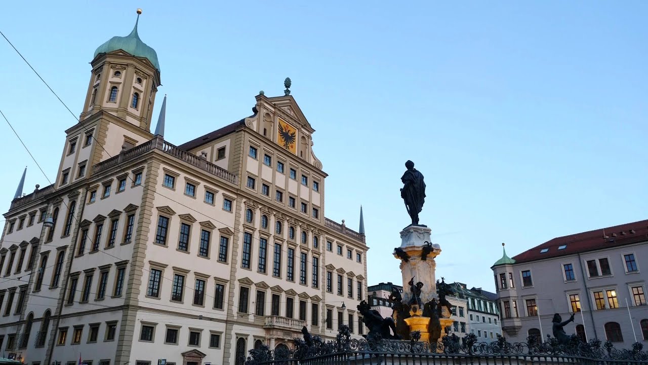 OB-Wahl in Augsburg: Bürger stellen Fragen auf dem Rathausplatz am 16. Januar