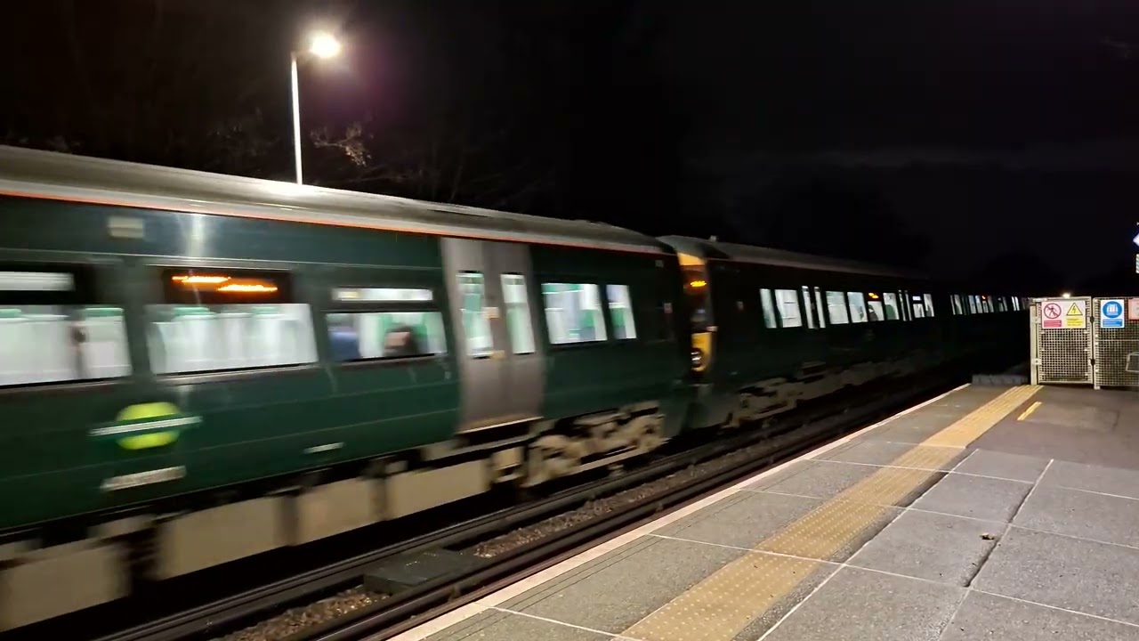 Newly transferred to Southern 387174 + 387173 depart Wivelsfield on 1F63 03/12/25